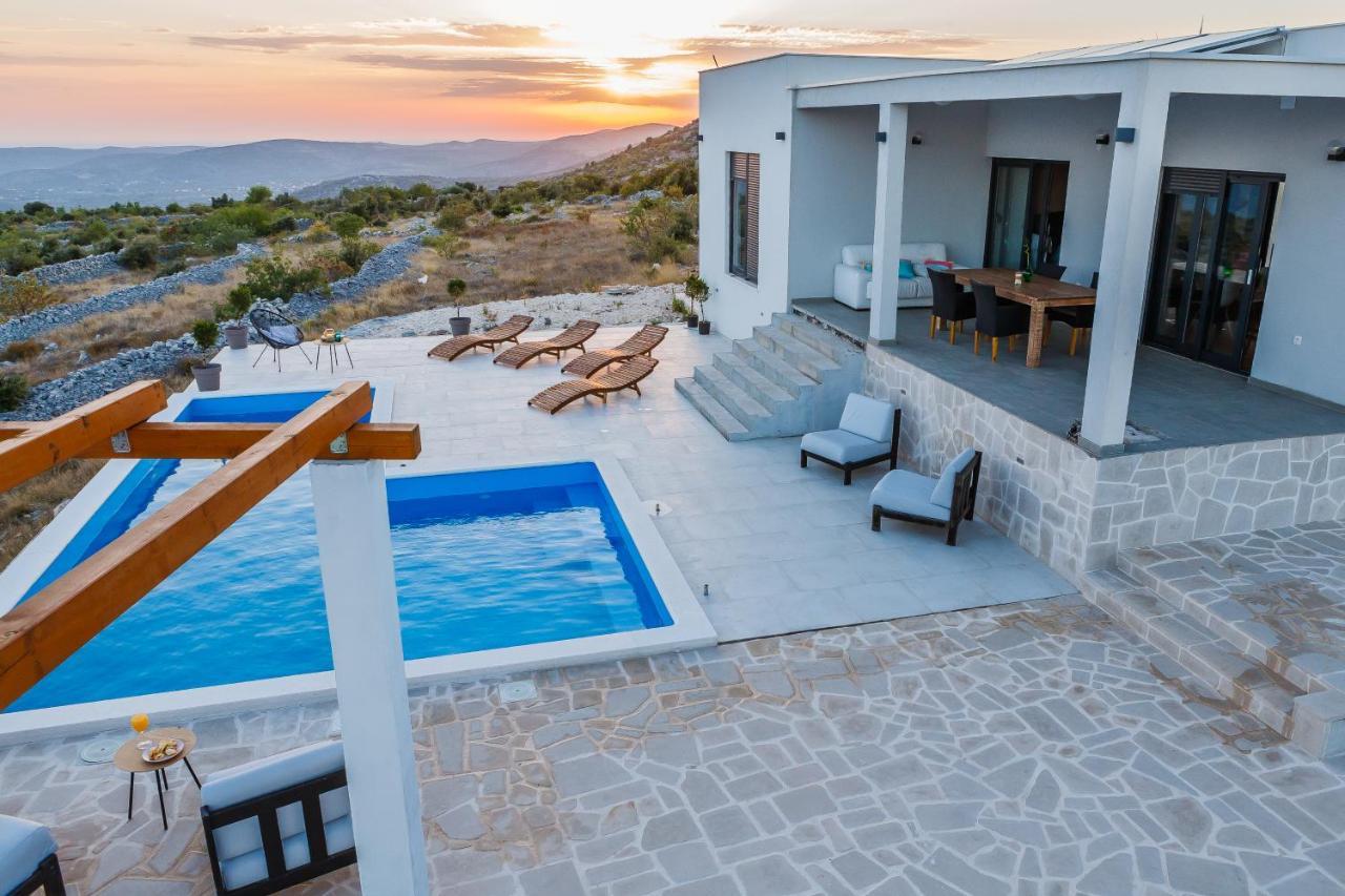 Villa Zlatno Sunce In The Hills Near Trogir Vrsine Luaran gambar